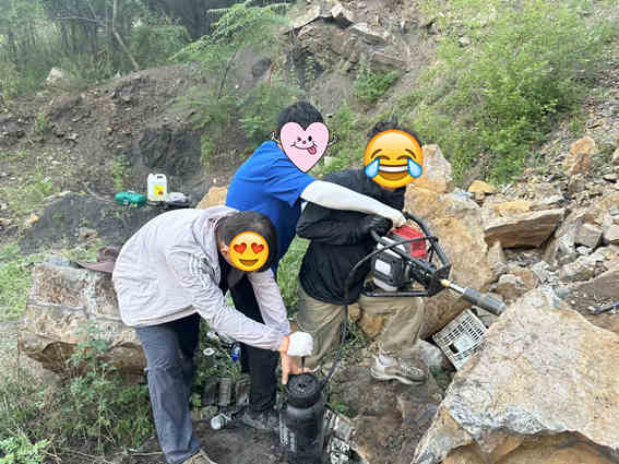 關(guān)于背包式地質(zhì)鉆機交付培訓(xùn)